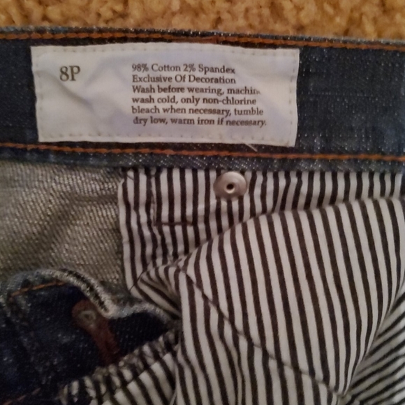 Loft Modern Boot Jeans Size 8p - Picture 3 of 4